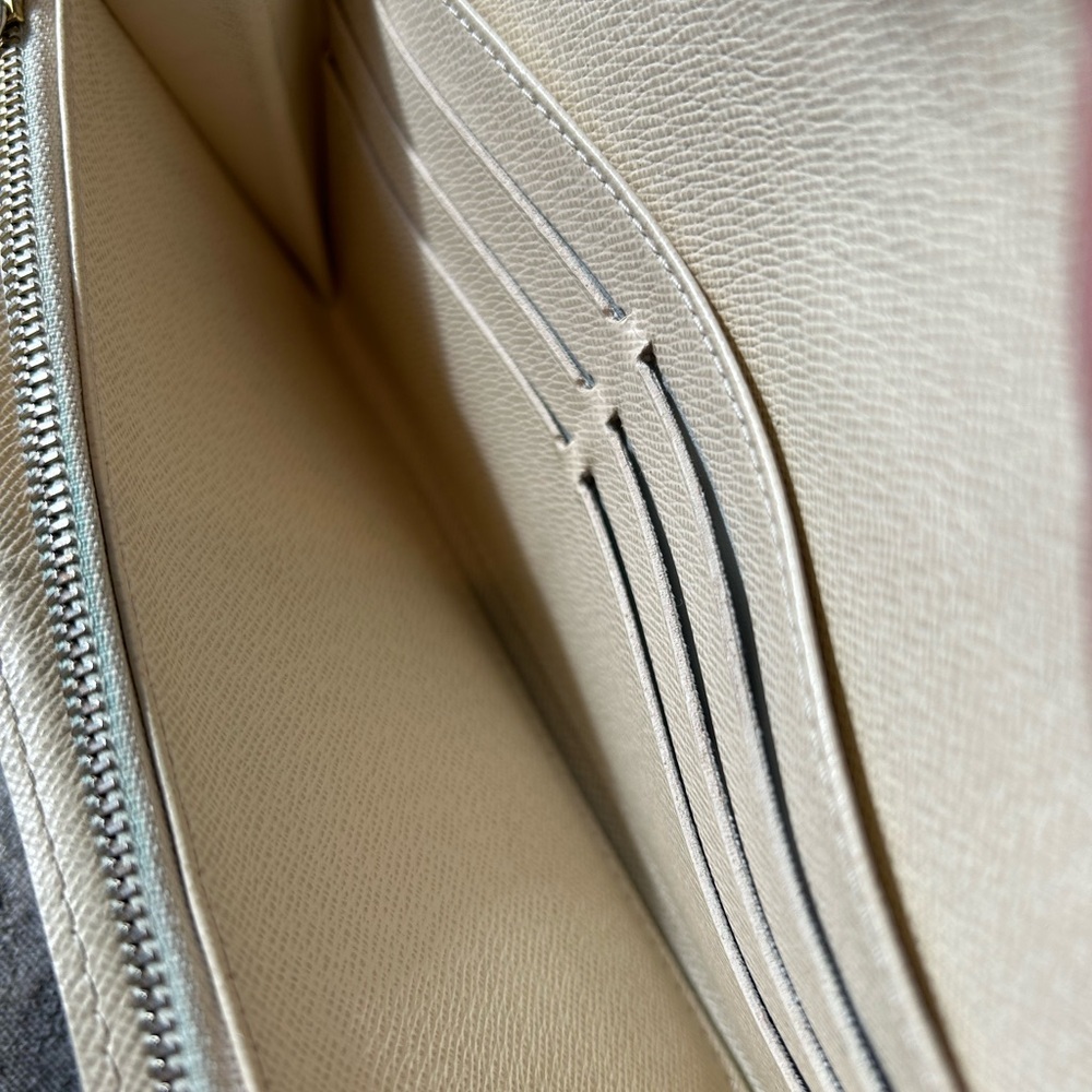Louis Vuitton Damier Azur Sarah Wallet - Picture 8 of 13